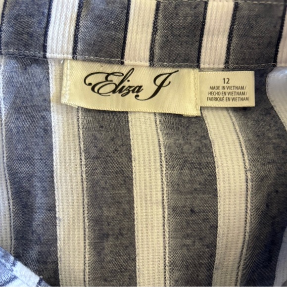 Eliza J Black and White Fit and Flare Dress with Pleated Skirt Size 12 - Picture 5 of 8